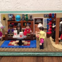 LEGO 21302 Ideas The Big Bang Theory. All glass design.